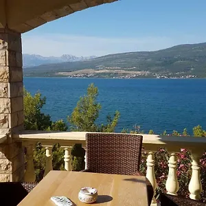 Karin Apartment